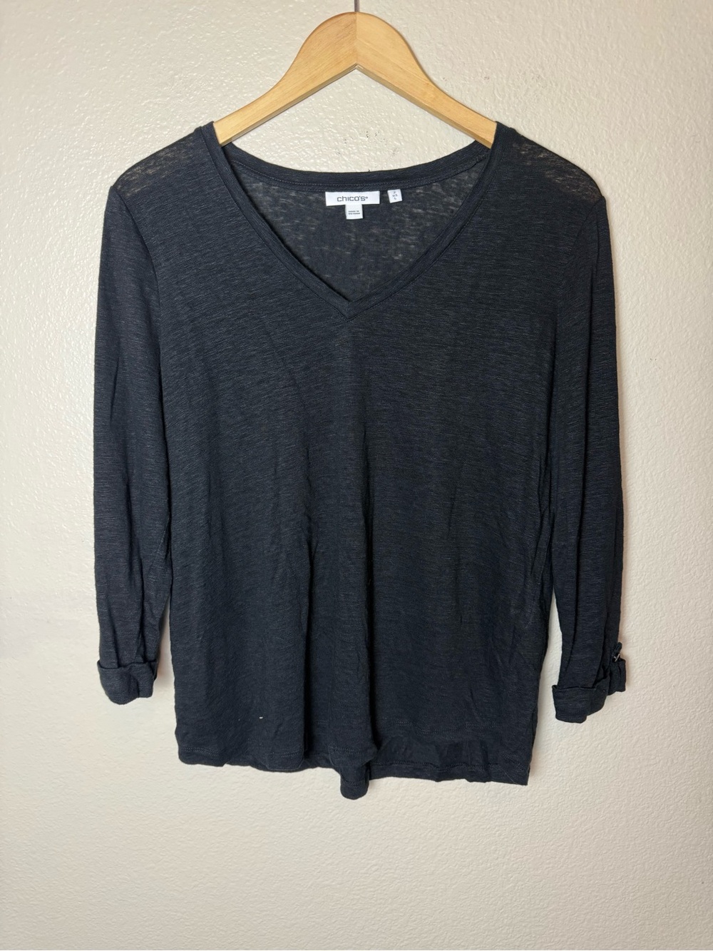 Chico's 100% Linen Women's Black V-Neck 3/4 Sleeve Top